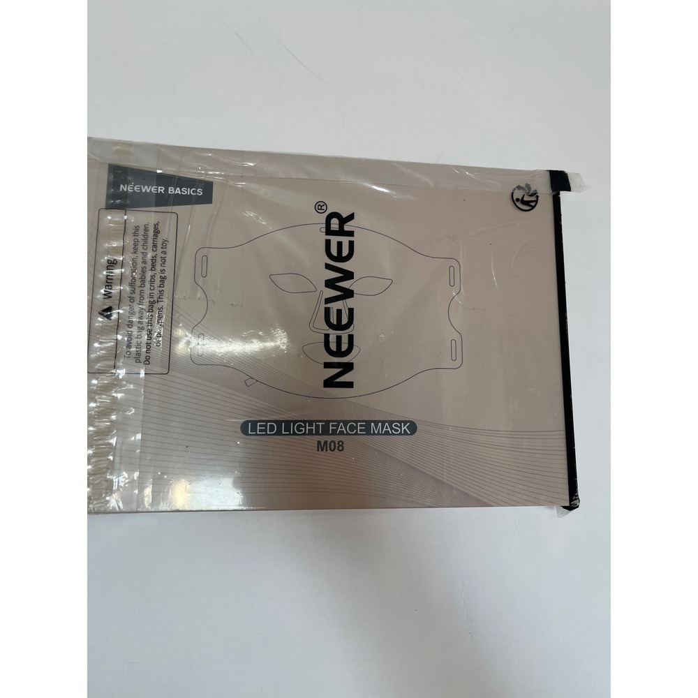 Neewer Basics LED Light Face Mask M08 Skincare Beauty Device Light Therapy